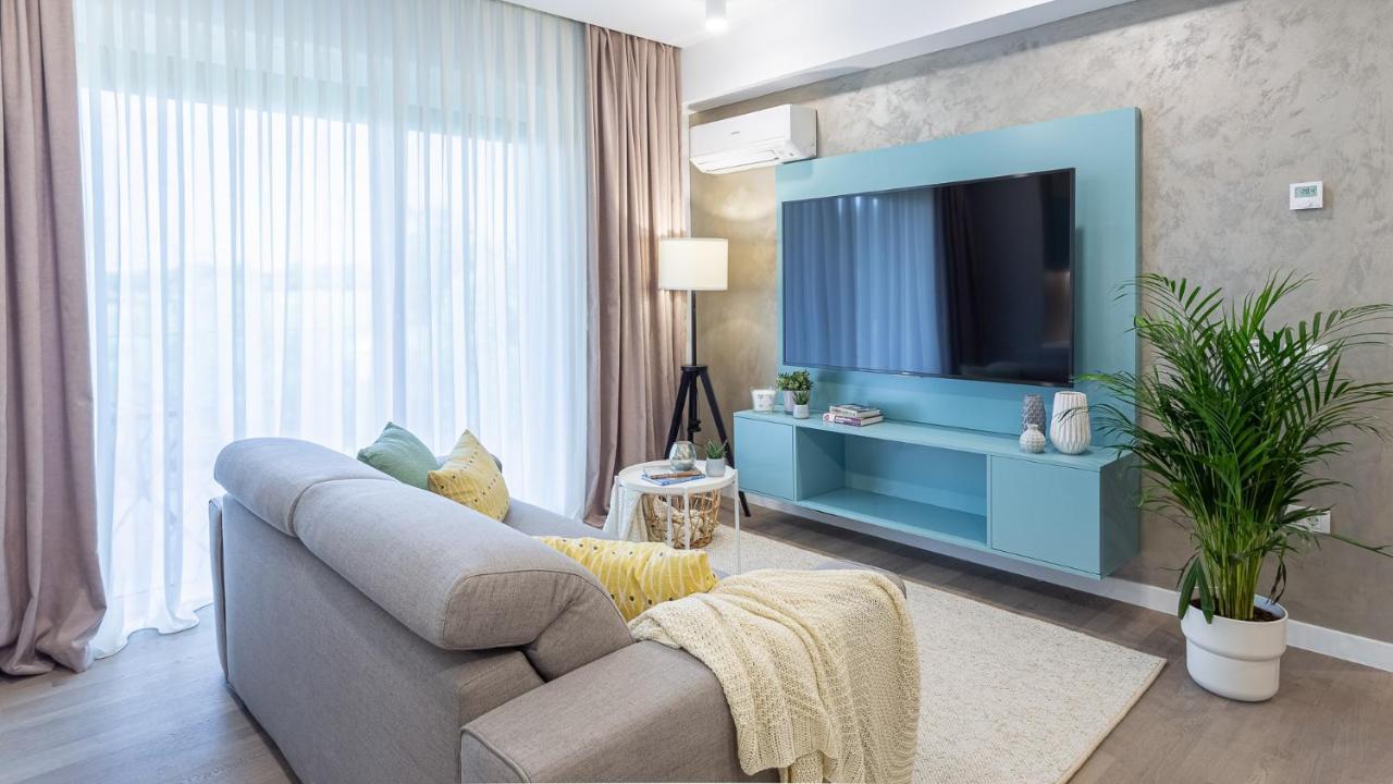 Il Lago - Turquoise - Cozy Luxurious Smart Home By The Lake Voluntari Kültér fotó